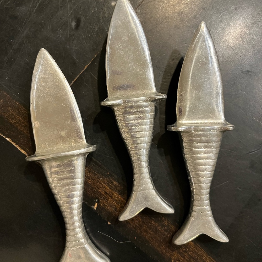 Decorative Fish Knives! So beautiful!